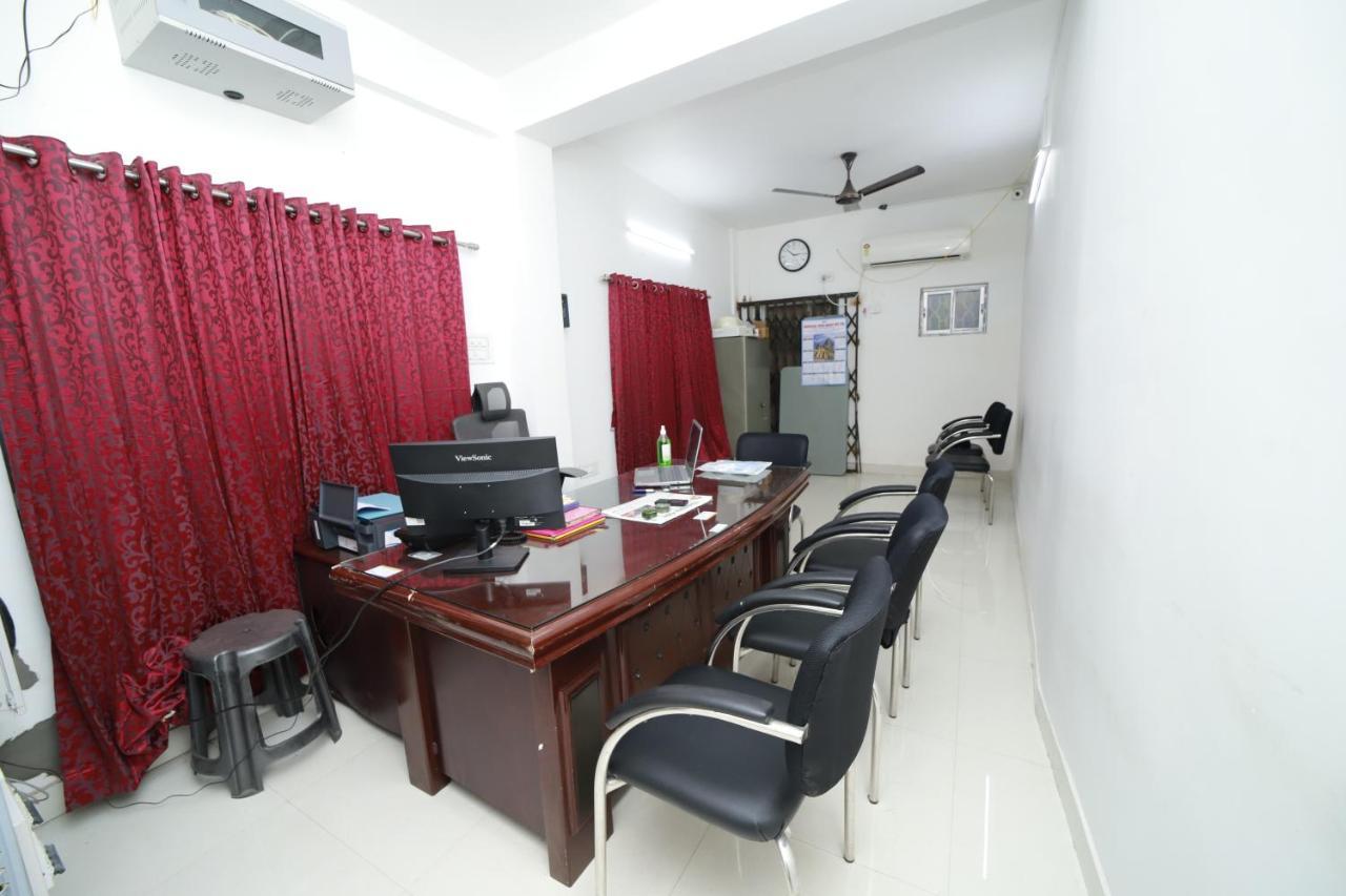 Rishika Guest House And Banquet Calcutta  Esterno foto