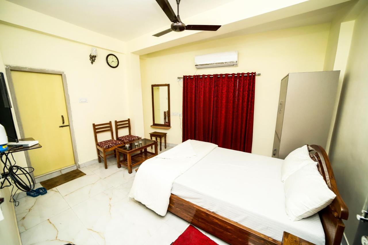 Rishika Guest House And Banquet Calcutta  Esterno foto