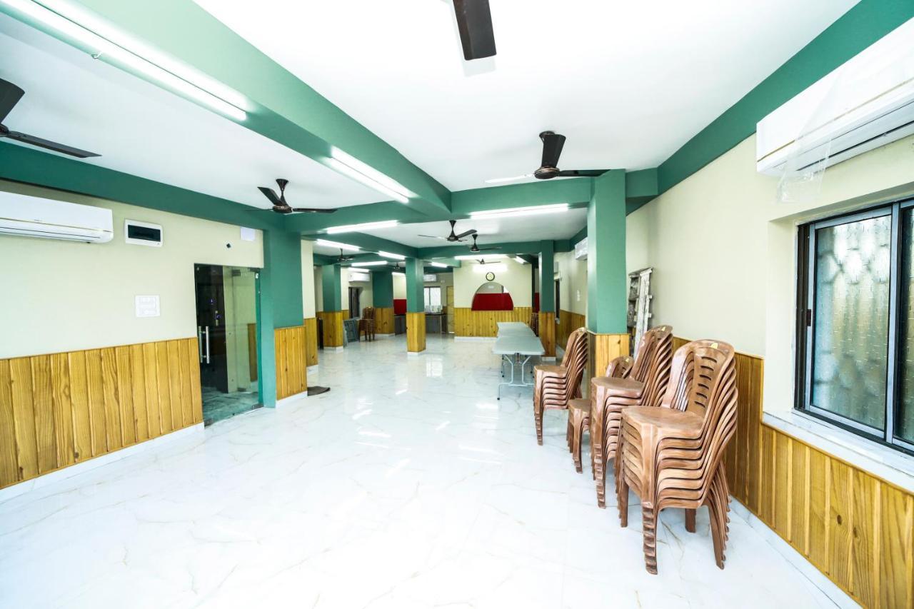 Rishika Guest House And Banquet Calcutta  Esterno foto