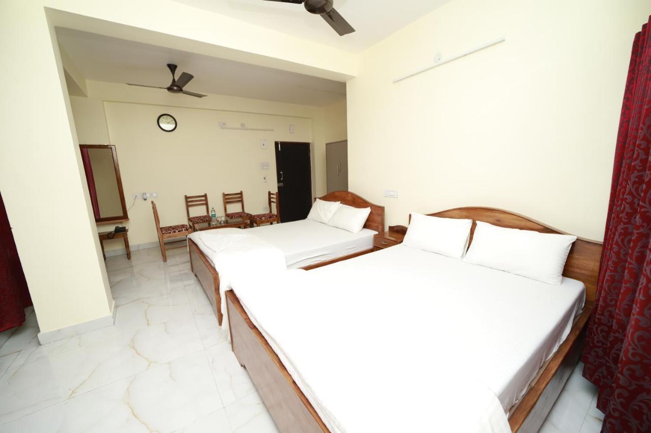 Rishika Guest House And Banquet Calcutta  Esterno foto